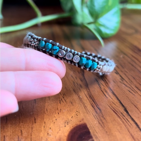 Silpada leather bracelet with blue gems - Picture 3 of 5